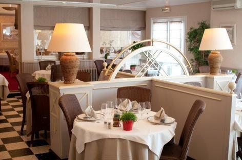 Hotel Le Robinson Saint-Jean-de-Monts Esterno foto